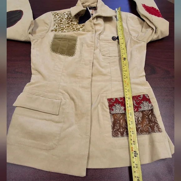 Patch Jacket - Picture 10 of 10